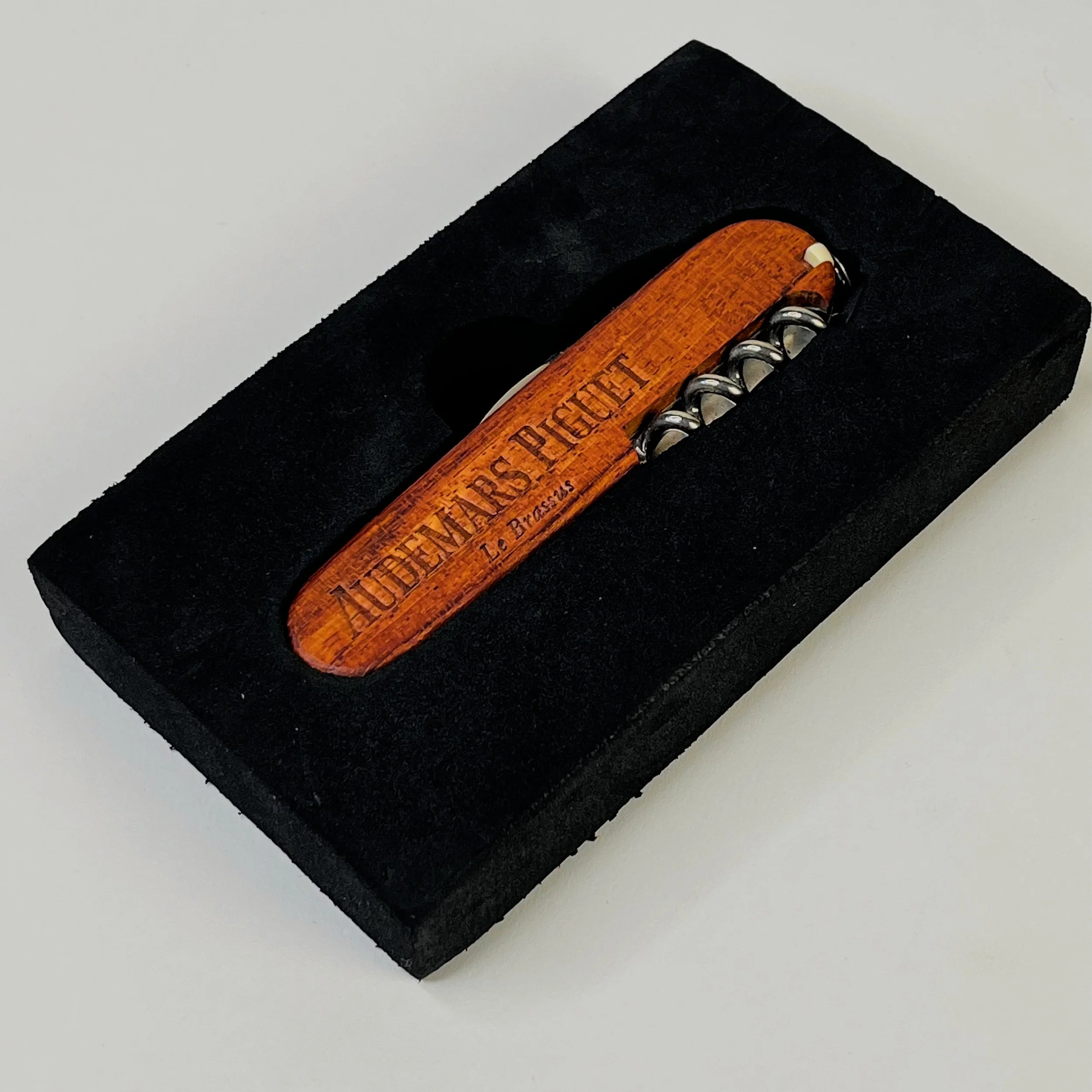 Audemars Piguet Silver Frosted Royal Oak Key Ring | Luxury Swiss